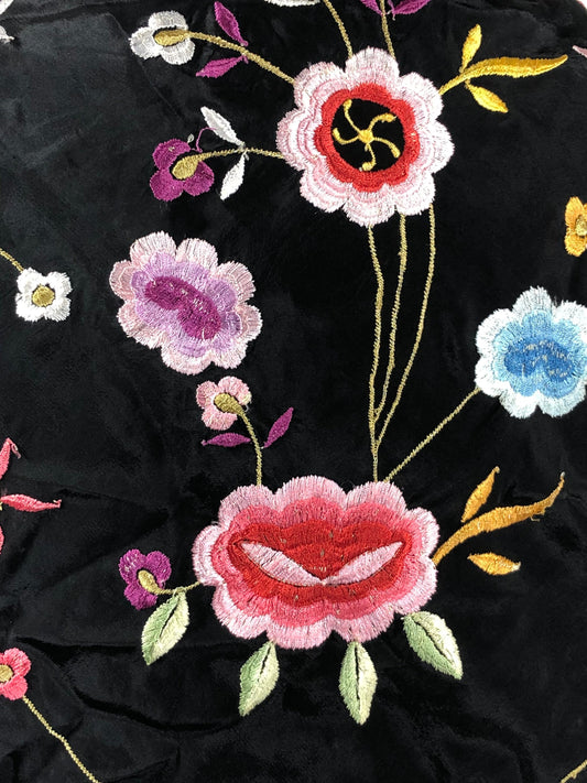 1960s Vintage Spanish Shawl, Black Embroidered Roses Fringe wrap, Piano shawl, 38 inches
