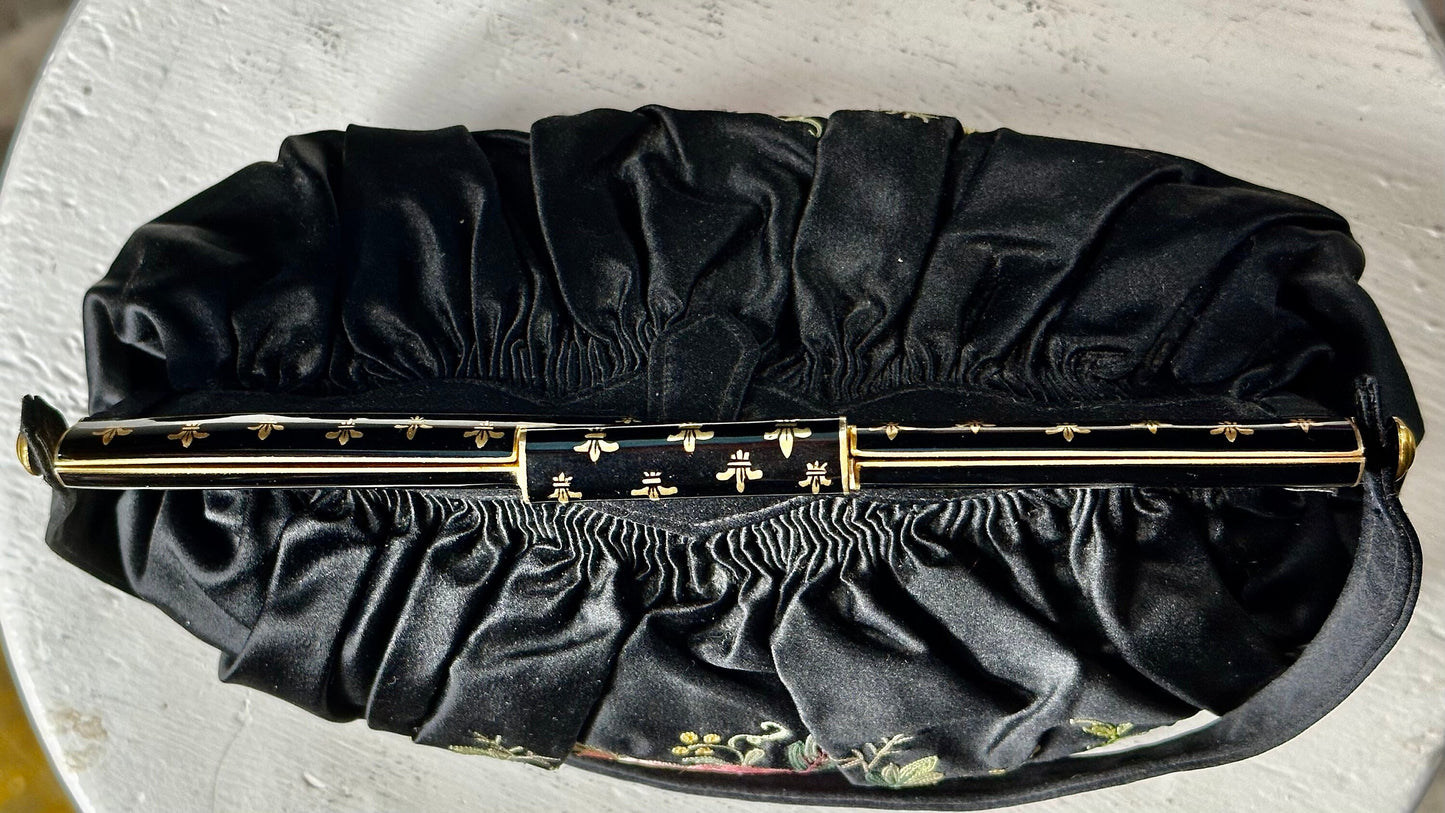 1940s Vintage French silk hand made Evening purse, Point de Beauvais Stitchery,  Enamel frame purse / Embroidered roses