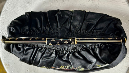 1940s Vintage French silk hand made Evening purse, Point de Beauvais Stitchery,  Enamel frame purse / Embroidered roses