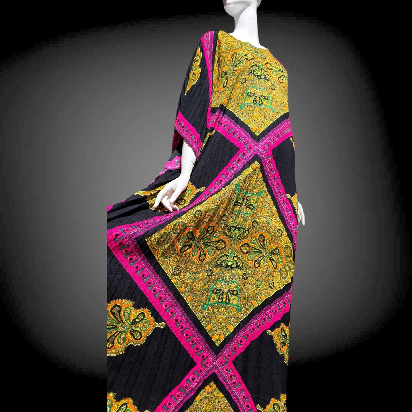 GEORGIE KEYLOUN Vintage caftan kaftan dress, 1960s Nite & Day Op Art accordion pleated party hostess dress