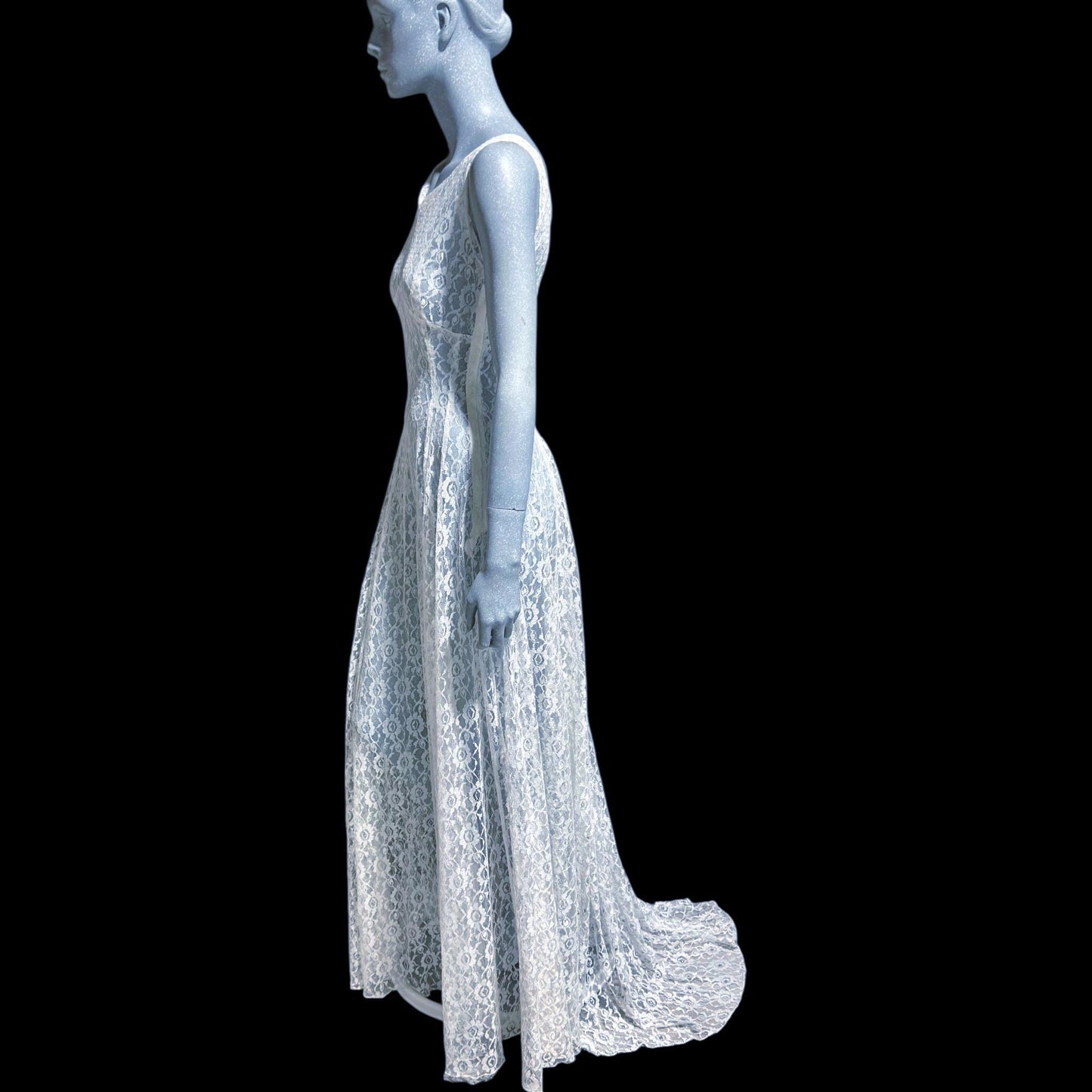 1940s vintage wedding bridal dress, white see through lace sheath full length gown with train