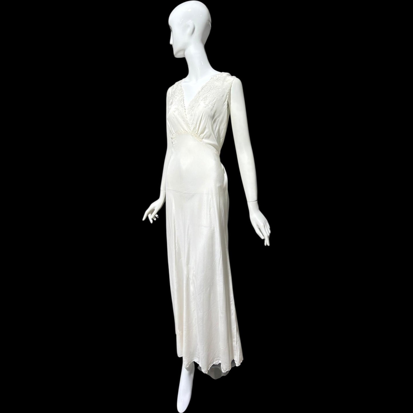 PEONY vintage 1950s Silk Nightgown Slip Dress, SHANGHAI Embroidered Off White Bridal Lingerie dress