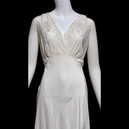 PEONY vintage 1950s Silk Nightgown Slip Dress, SHANGHAI Embroidered Off White Bridal Lingerie dress