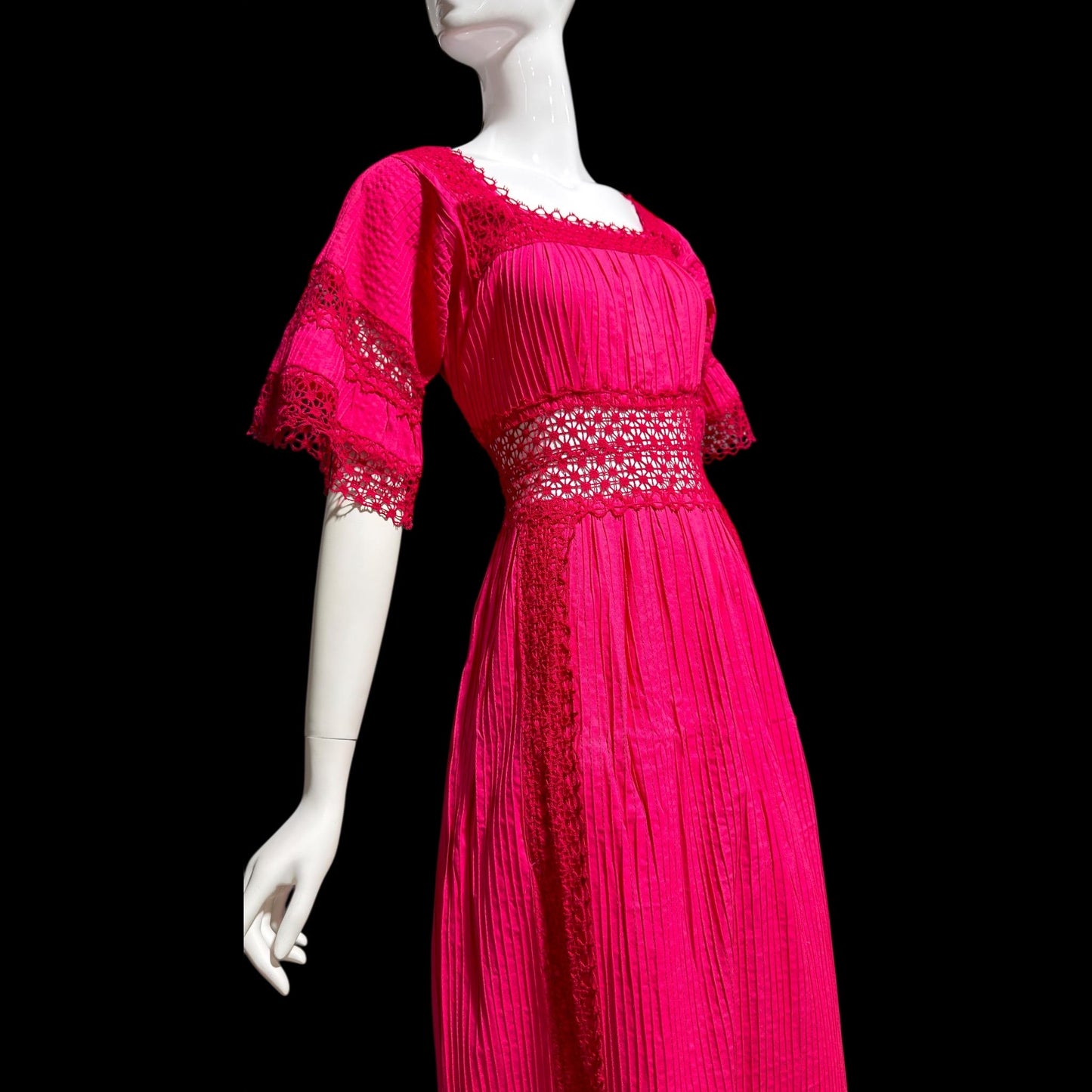 1970s Vintage Mexican evening wedding Dress, Hot Pink cotton crochet maxi dress