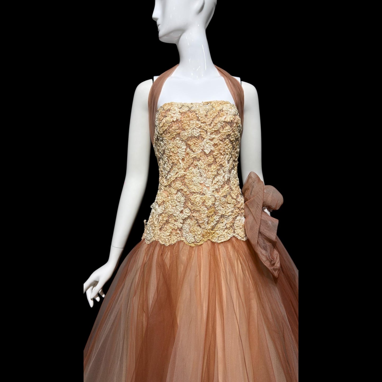 ANNE VERDI Vintage 1950s Designer evening tulle gown, Mocha Lace Cocktail Party Cupcake dress, medium