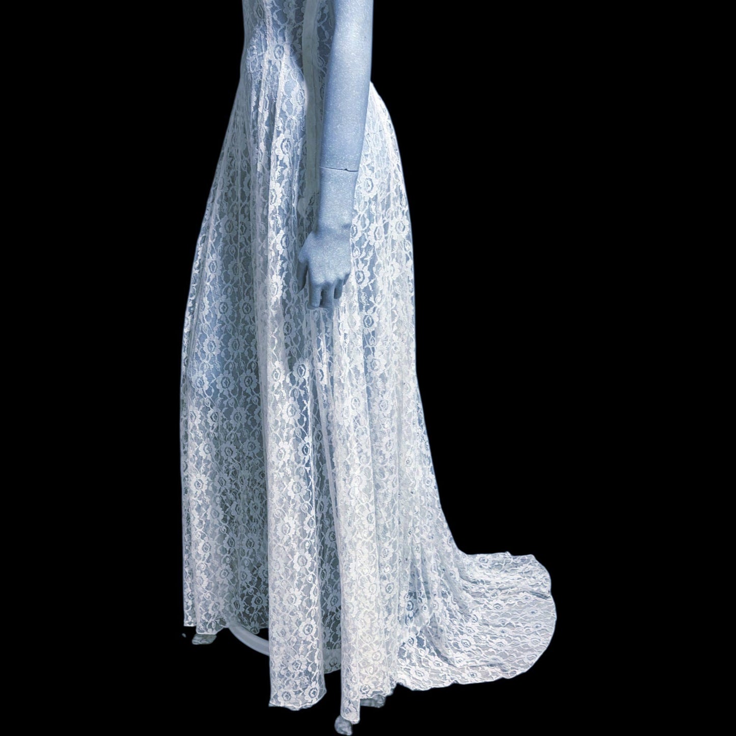 1940s vintage wedding bridal dress, white see through lace sheath full length gown with train