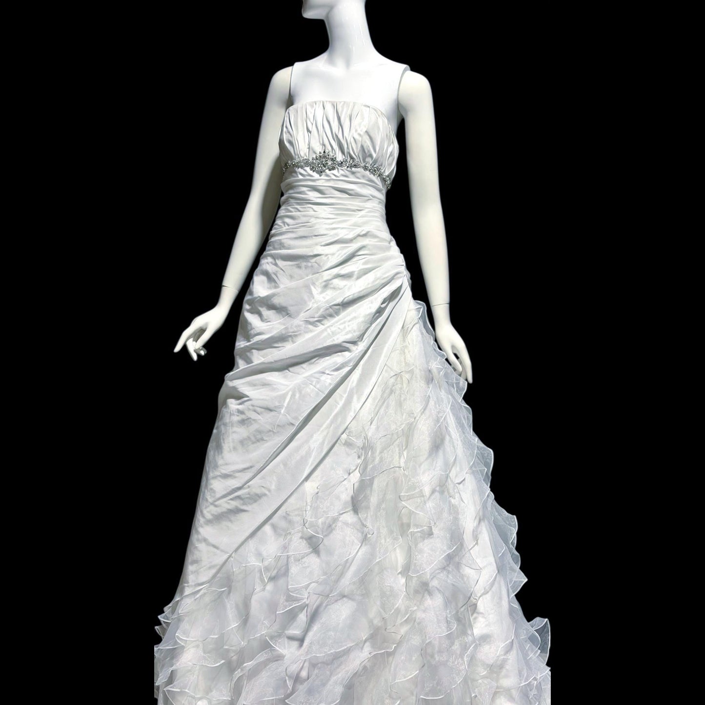 ST. PUCCHI SPOSA vintage Y2K wedding dress gown, white ball gown with ruffle train