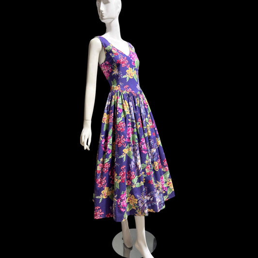 LAURA ASHLEY vintage 1980s day dress, floral cotton basque waist midi full skirt dress