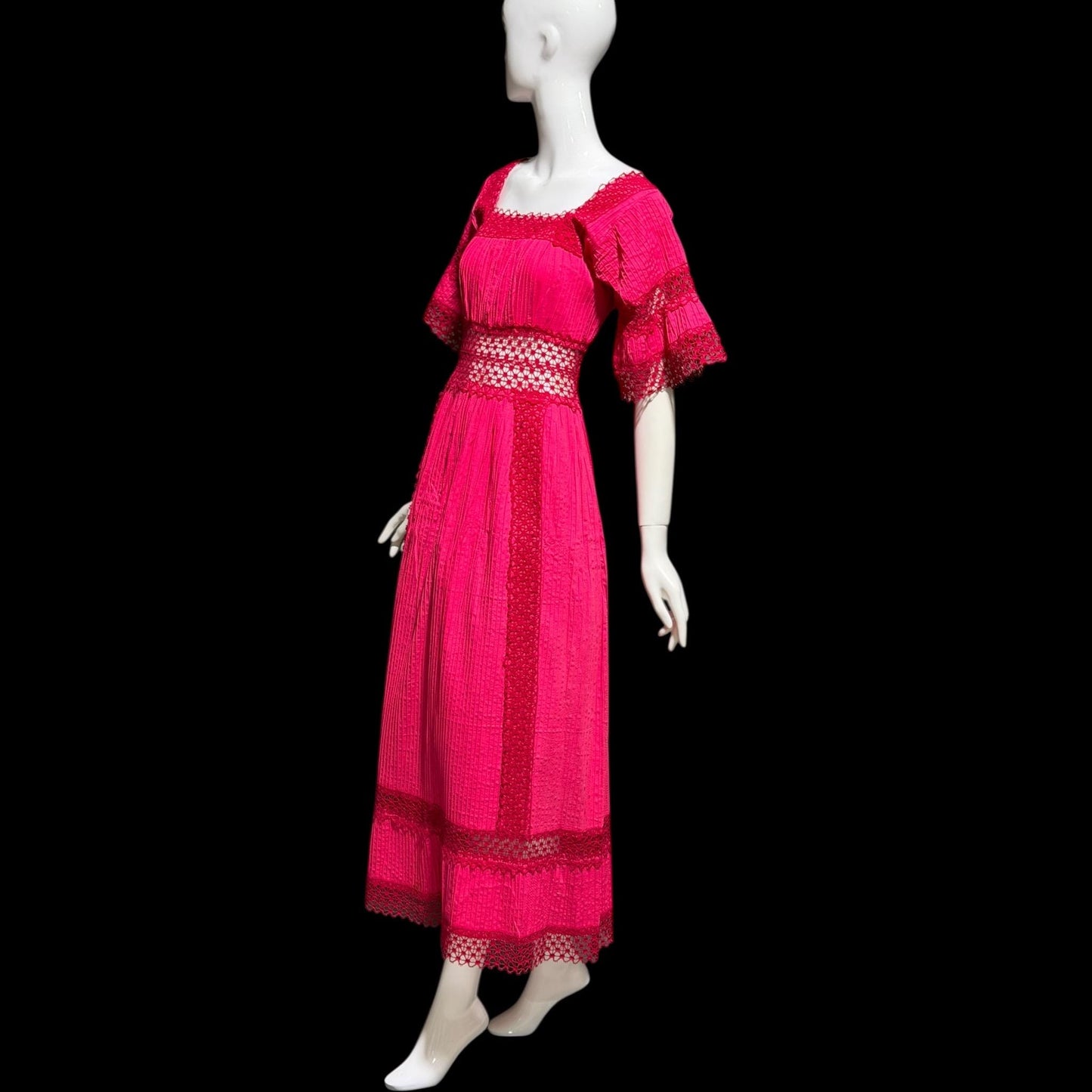 1970s Vintage Mexican evening wedding Dress, Hot Pink cotton crochet maxi dress