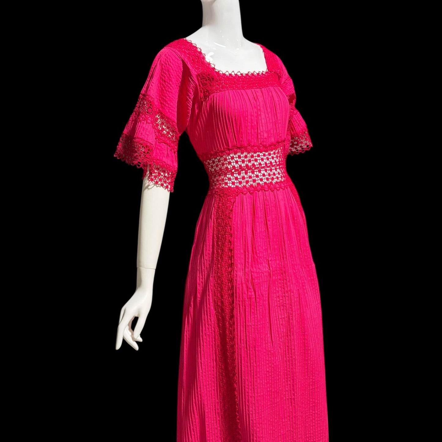 1970s Vintage Mexican evening wedding Dress, Hot Pink cotton crochet maxi dress