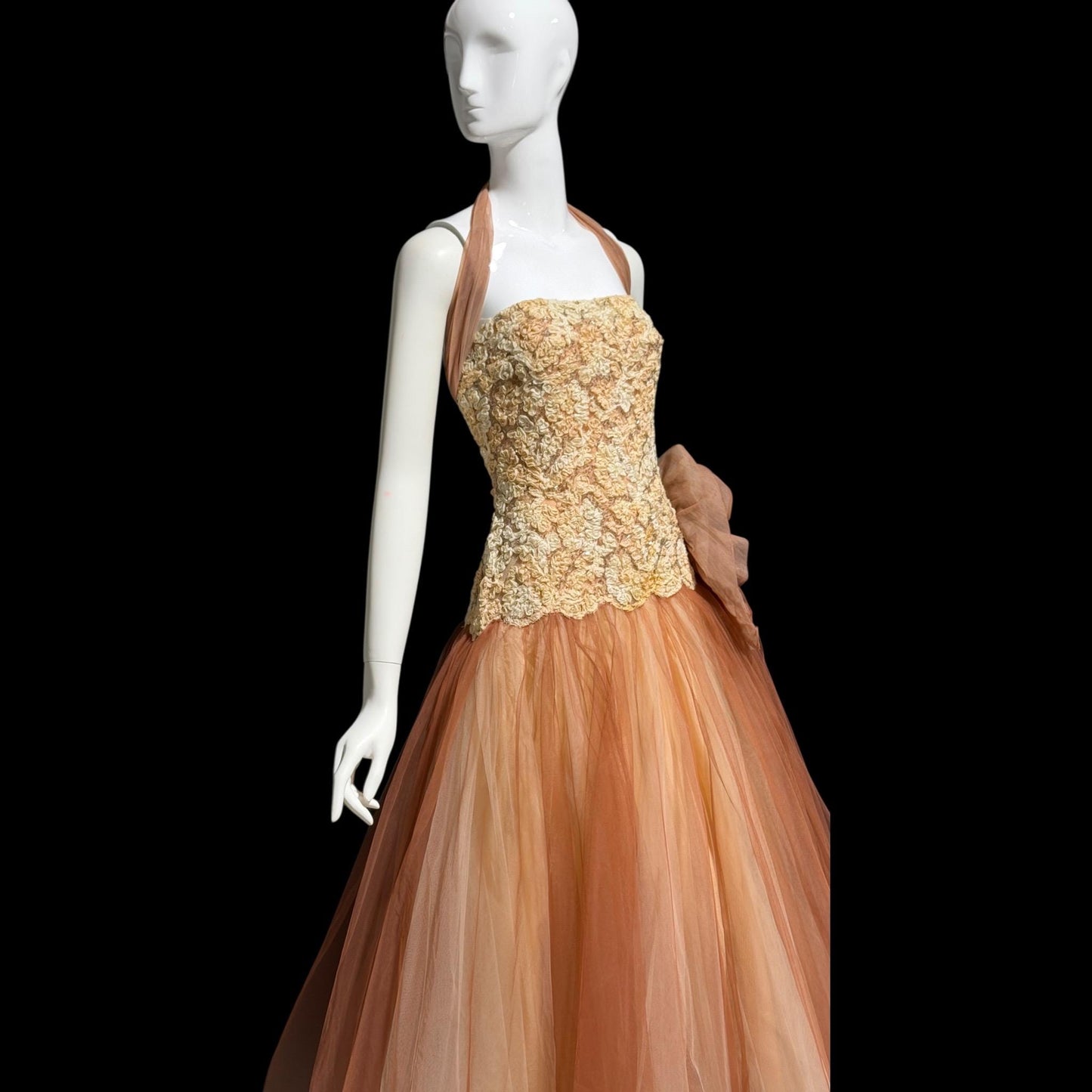 ANNE VERDI Vintage 1950s Designer evening tulle gown, Mocha Lace Cocktail Party Cupcake dress, medium