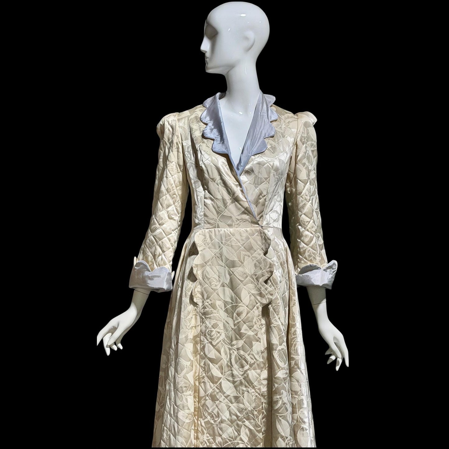 1940s Vintage Dressing Gown Robe, MORE Creamy White Quilted Satin Long Housecoat