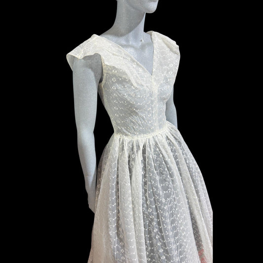 1940s vintage cocktail party dress, Sheer white fit flare ballet midi length gown