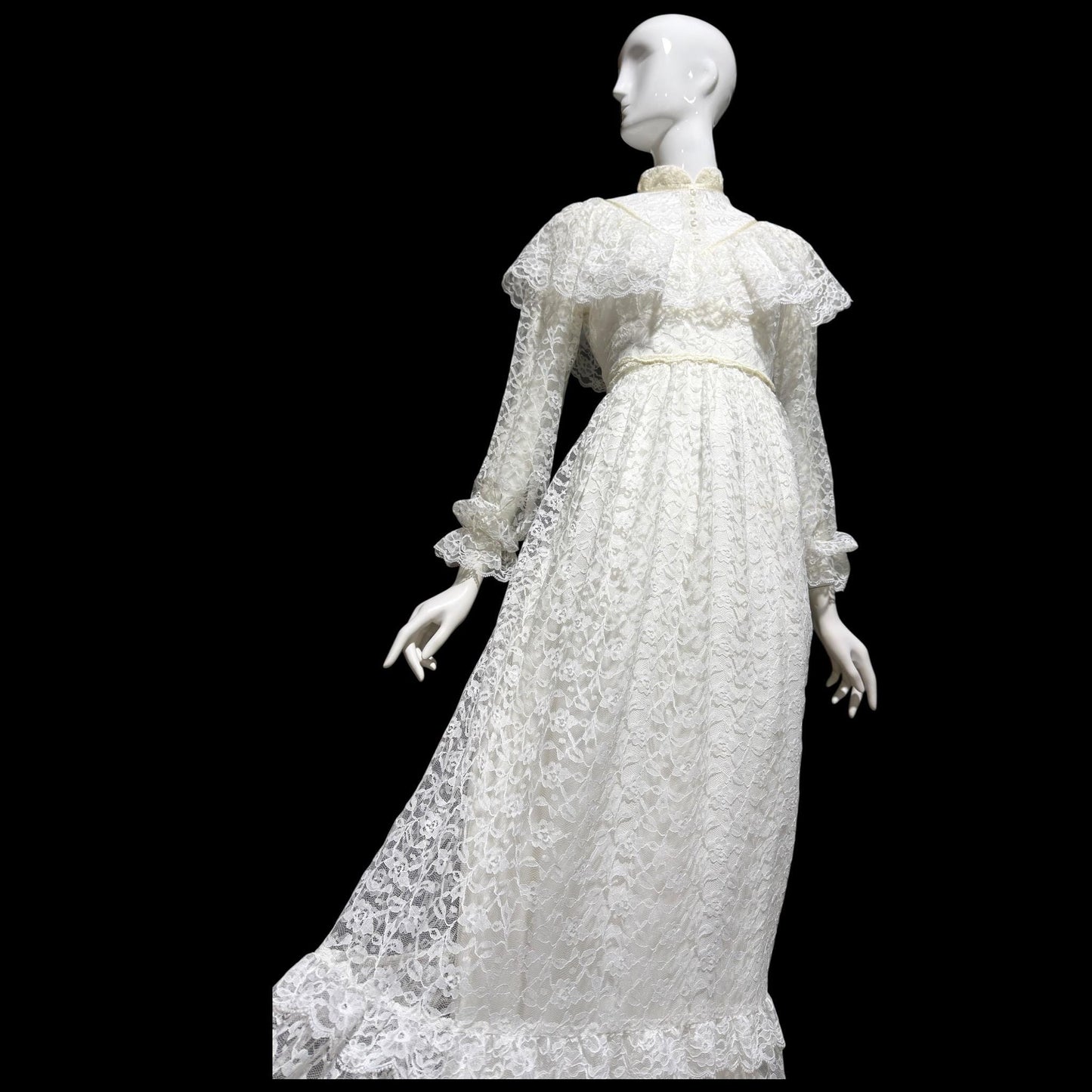 1970s vintage Wedding dress gown, White Lace Prairie Dress, Gunne Vibes, ruffle collar high neck