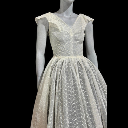 1940s vintage cocktail party dress, Sheer white fit flare ballet midi length gown