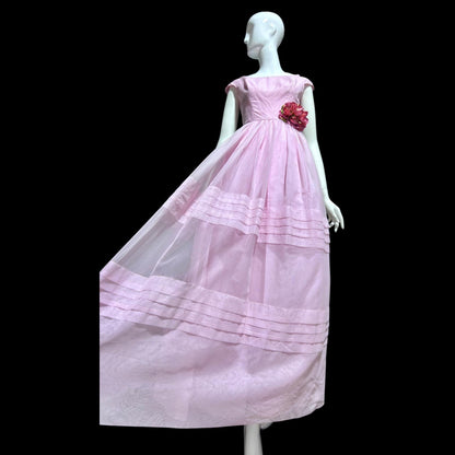 1950s vintage evening prom dress gown, Romantic Orchid pink Off-Shoulder Cupcake Ball Gown
