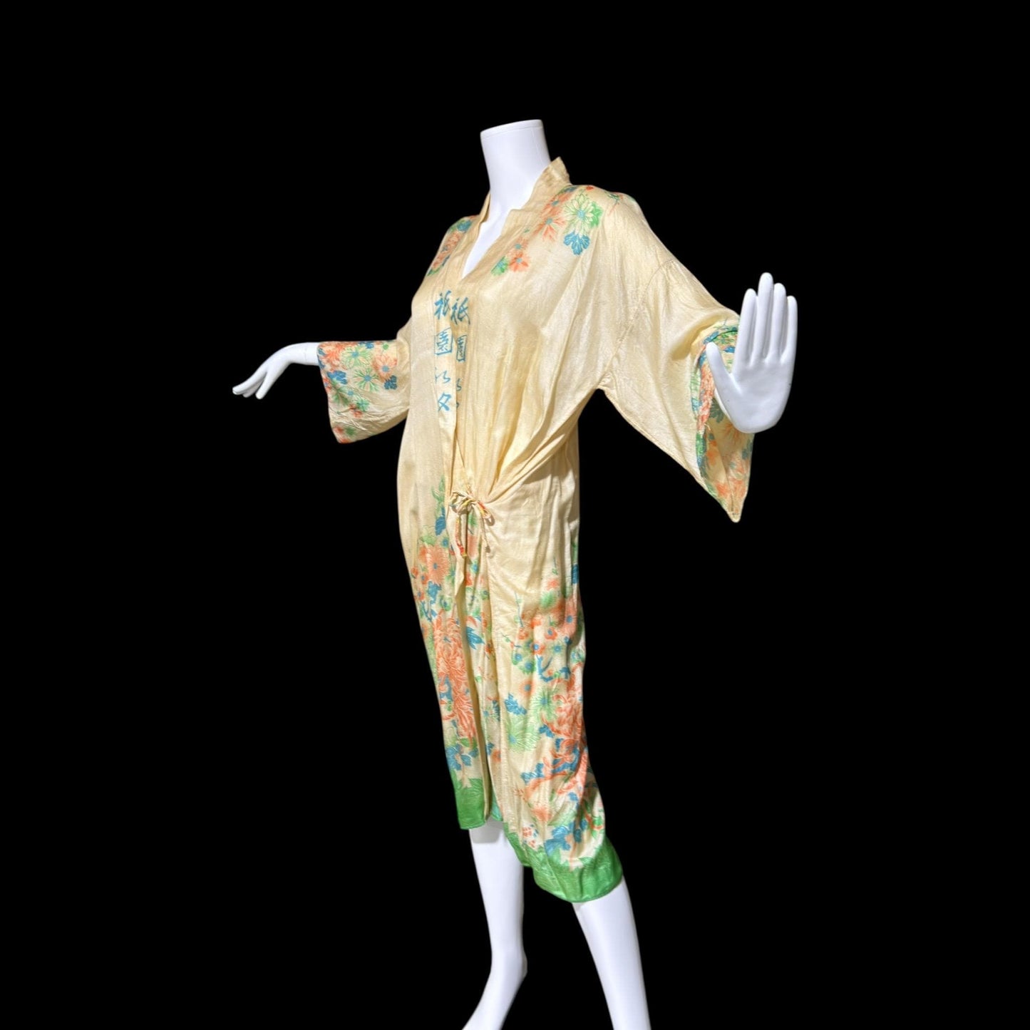 1920s vintage dressing gown robe, Ponge silk floral flapper style duster housecoat lingerie dress