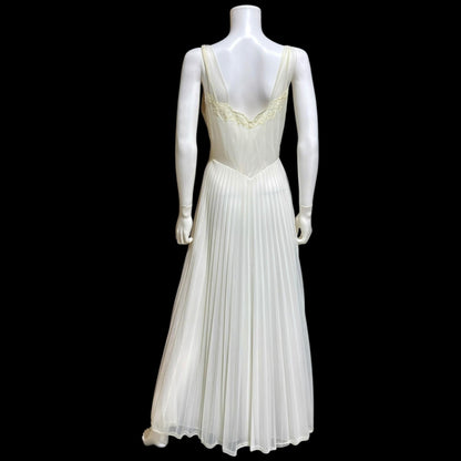 VANITY FAIR vintage 1950s nightgown slip dress, White pleated nylon lingerie dress