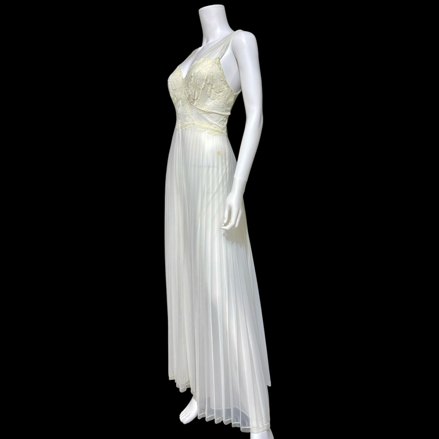 VANITY FAIR vintage 1950s nightgown slip dress, White pleated nylon lingerie dress