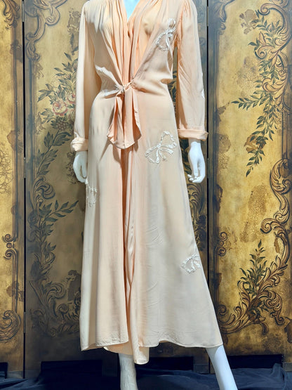 1940s vintage dressing gown robe, LYN DELLE powder pink zip front lingerie dress