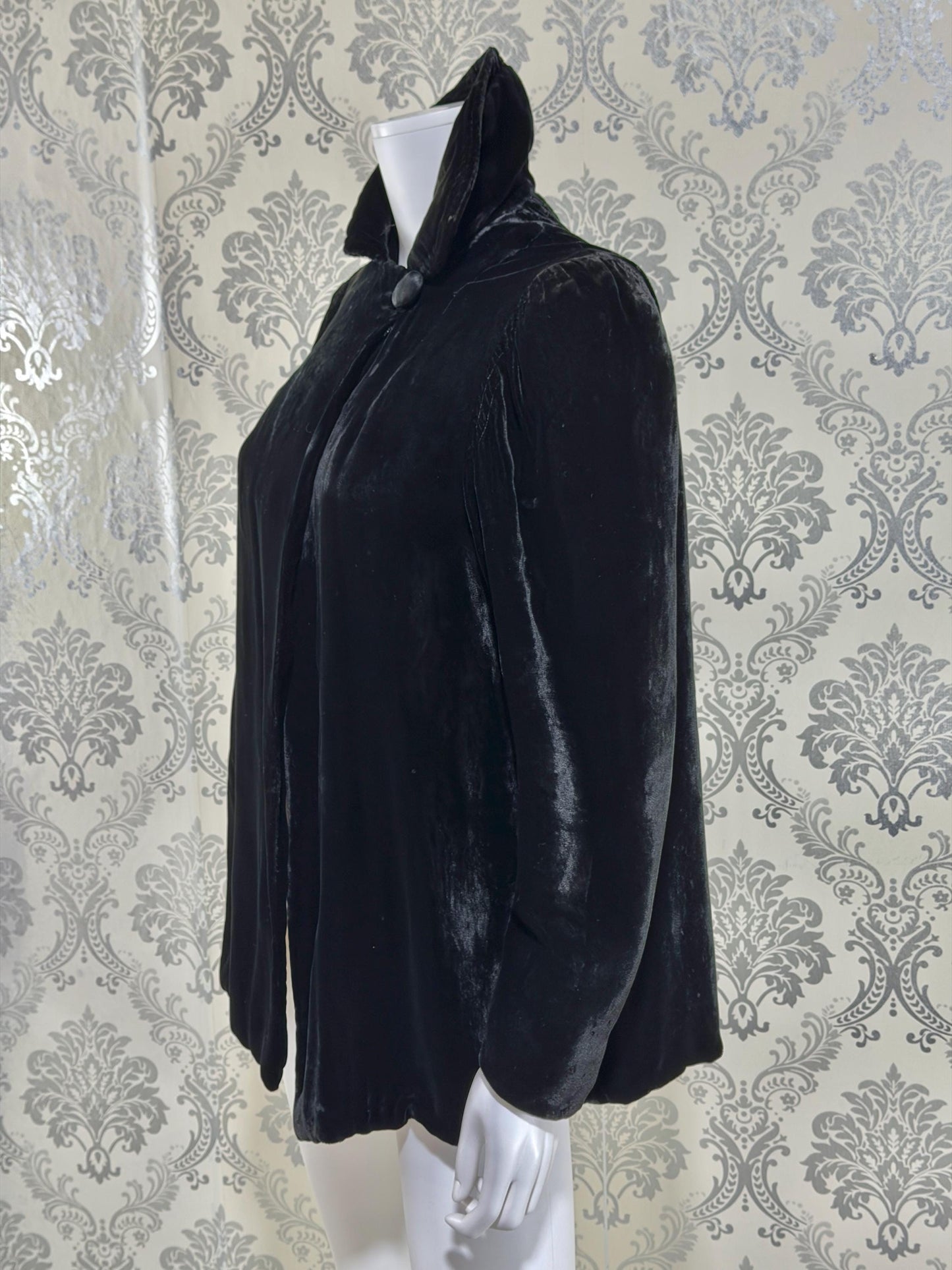 1930s Vintage Velvet Evening Jacket, Black Silk Velvet Swing Cocktail Coat