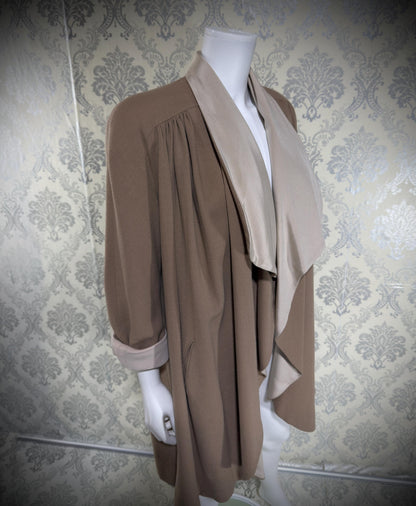 TRAVILLA vintage 1980s swing coat jacket, taupe ruffled car coat
