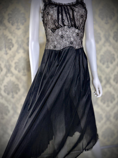 YOLANDE Vintage 1950s Nightgown Slip dress, Black Nylon lingerie dress