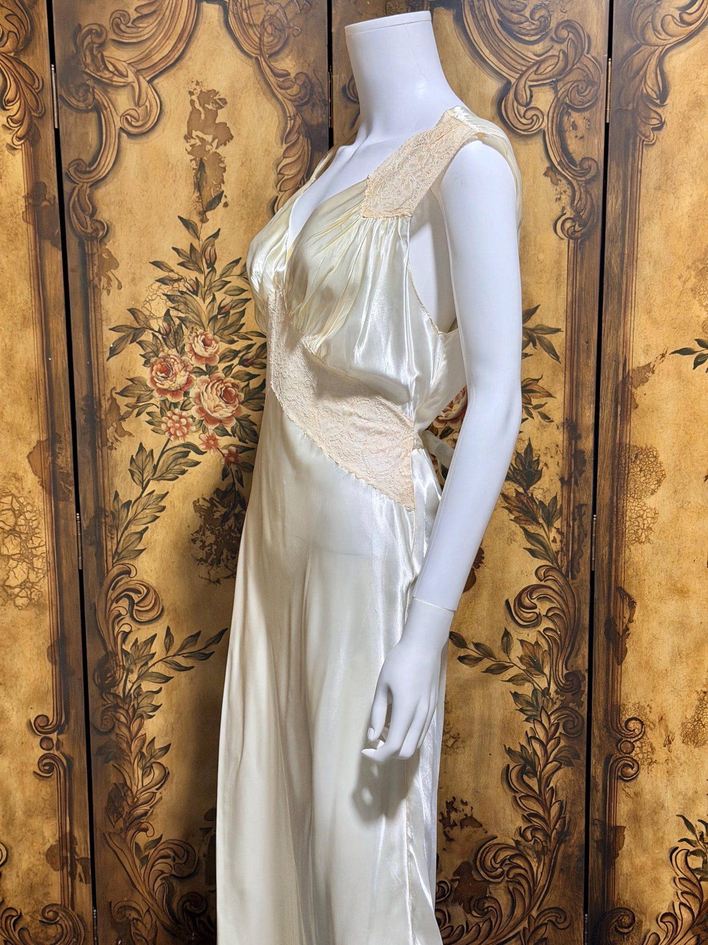 DuBARRY Vintage 1930s nightgown slip Dress, Pearl Bias Cut Shiny Lingerie Dress