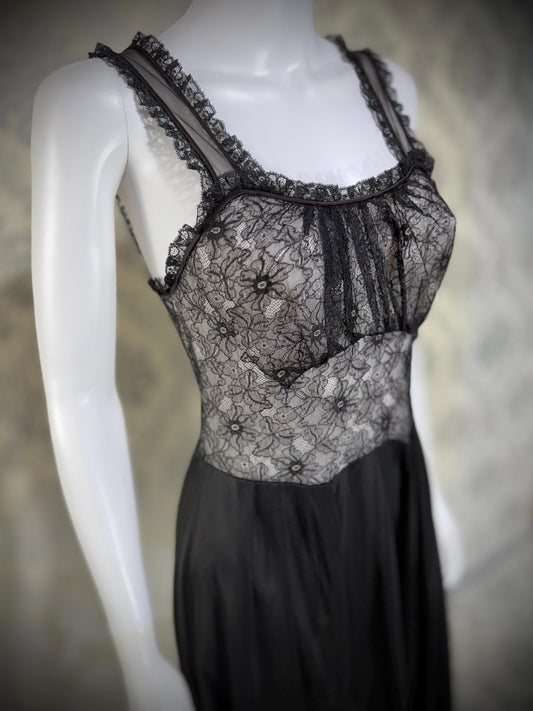 YOLANDE Vintage 1950s Nightgown Slip dress, Black Nylon lingerie dress