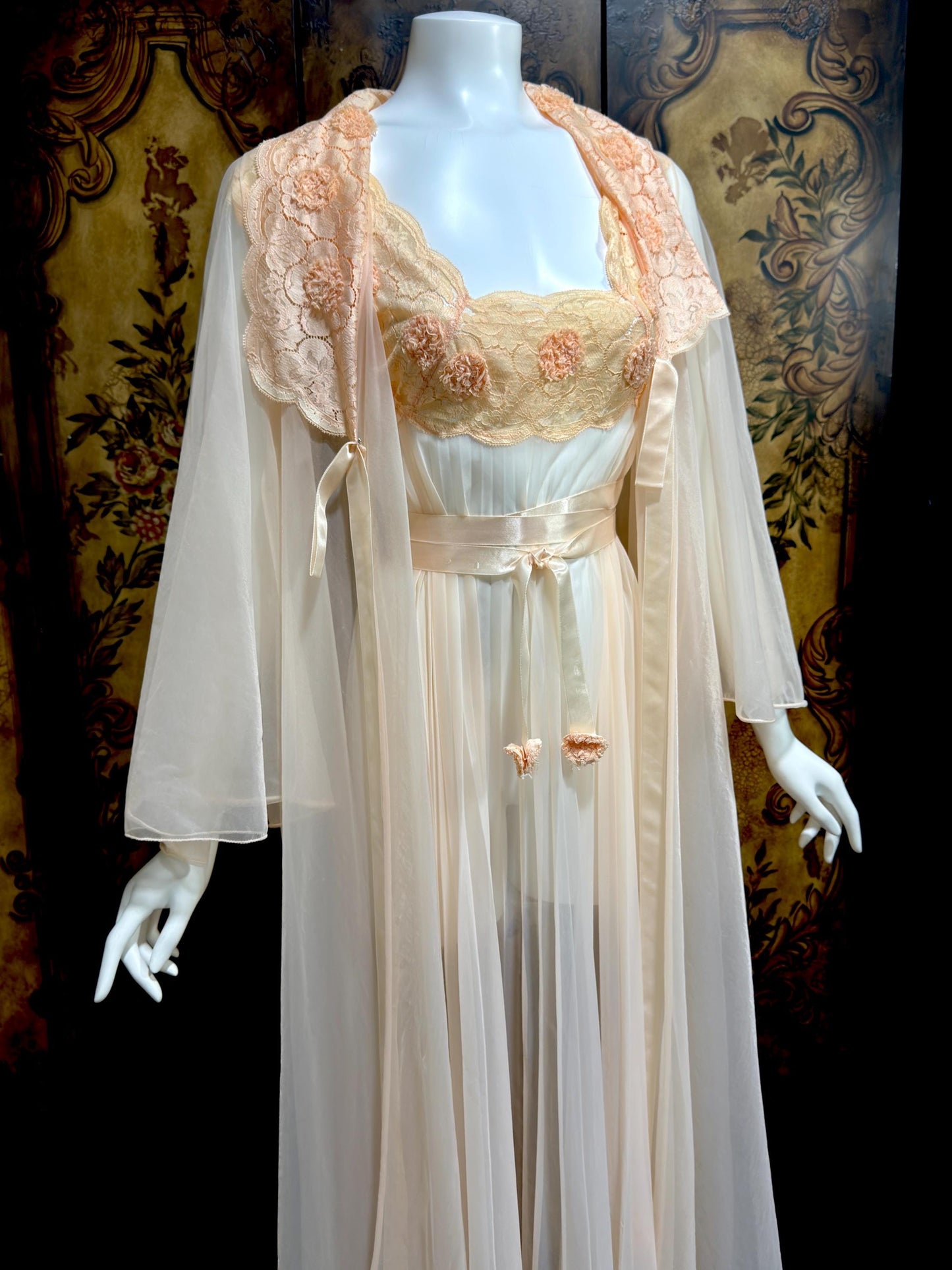 VANITY FAIR vintage Nightgown Robe Peignoir Set, 1960s Sheer peach lace pleats rosettes
