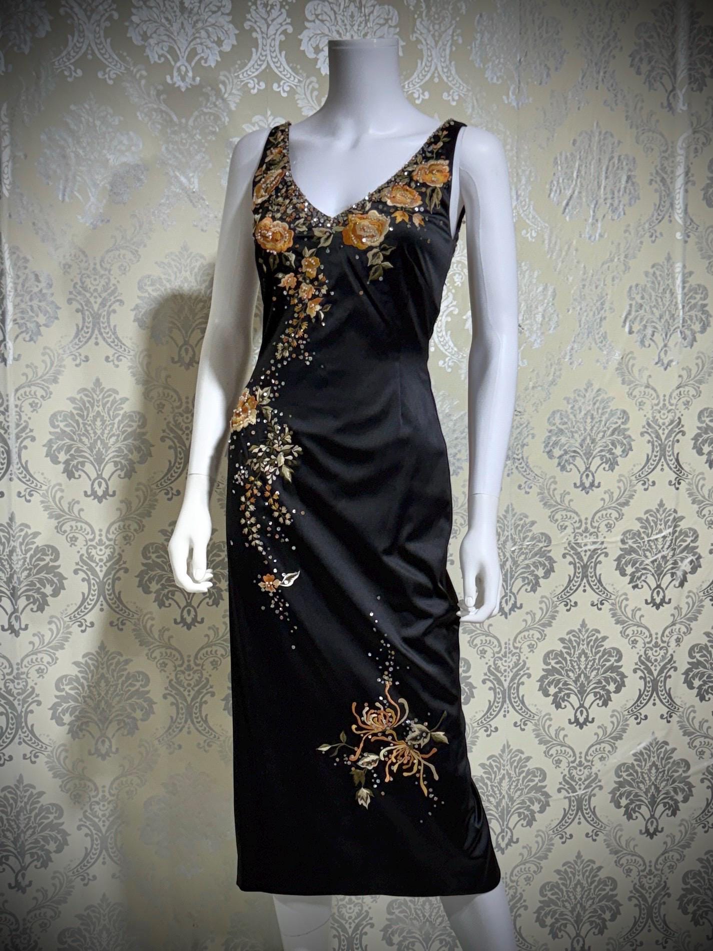 MANDALAY vintage evening cocktail dress, Y2K Embroiderd Black bodycon Midi dress