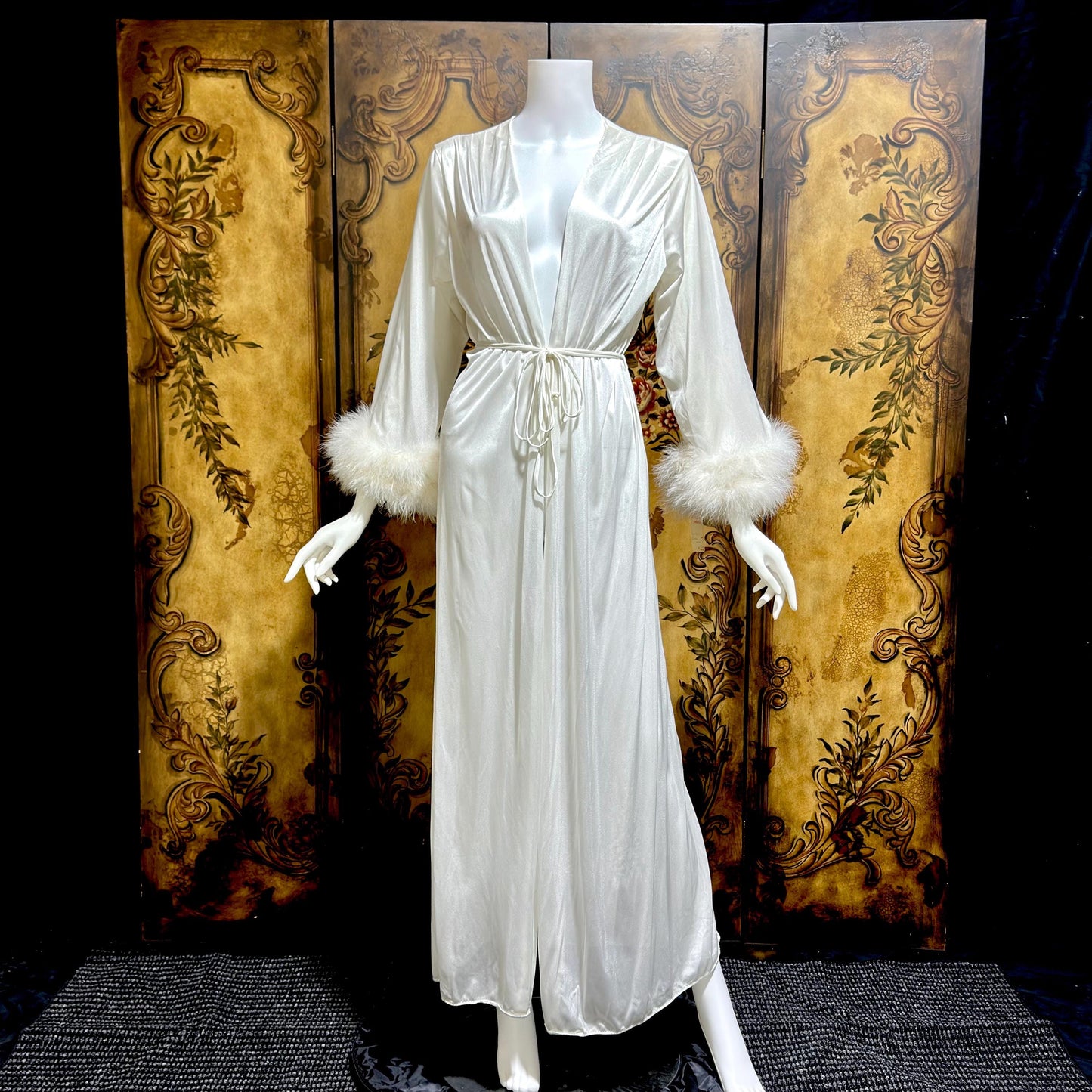 FREDERICKS OF HOLLYWOOD vintage 1970s dressing gown robe, white nylon marabou wrap house coat