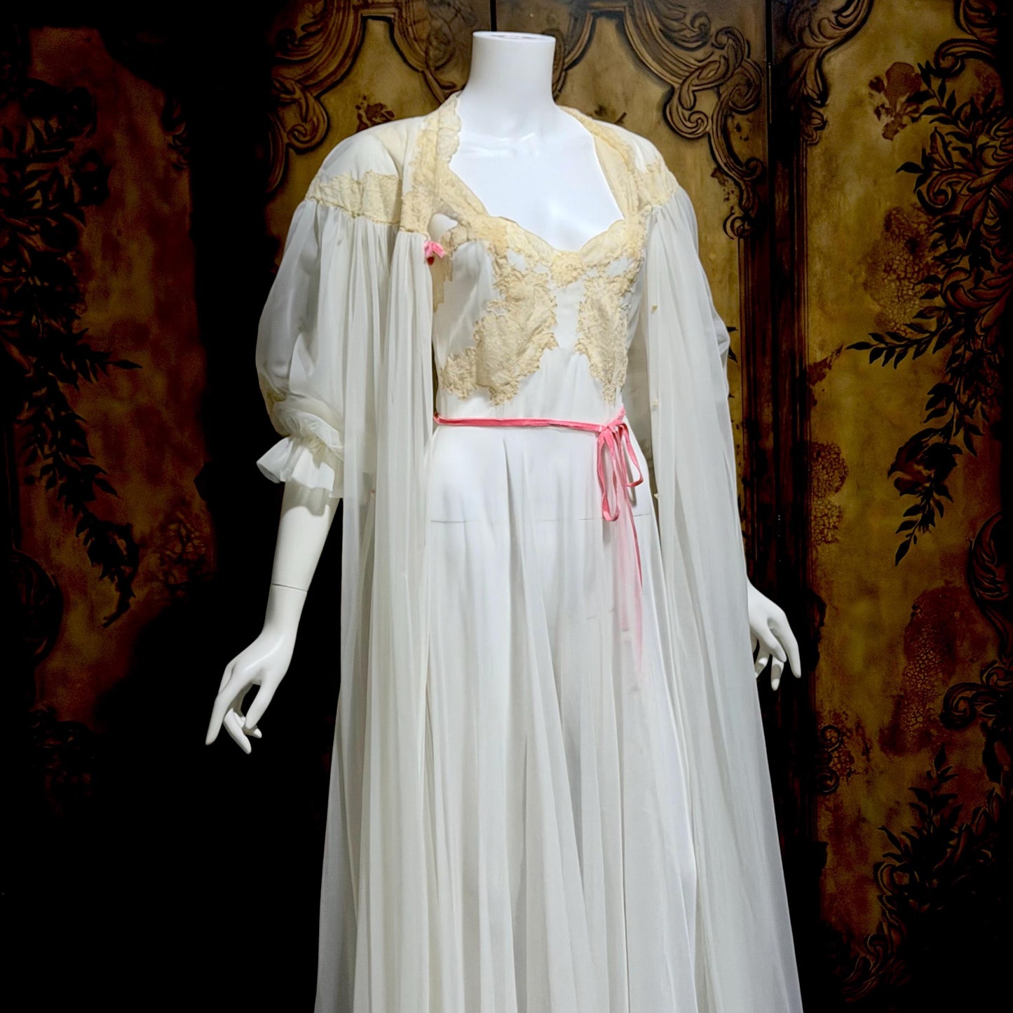 YOLANDE vintage 1940s Peignoir set, White bridal nightgown slip dress and robe