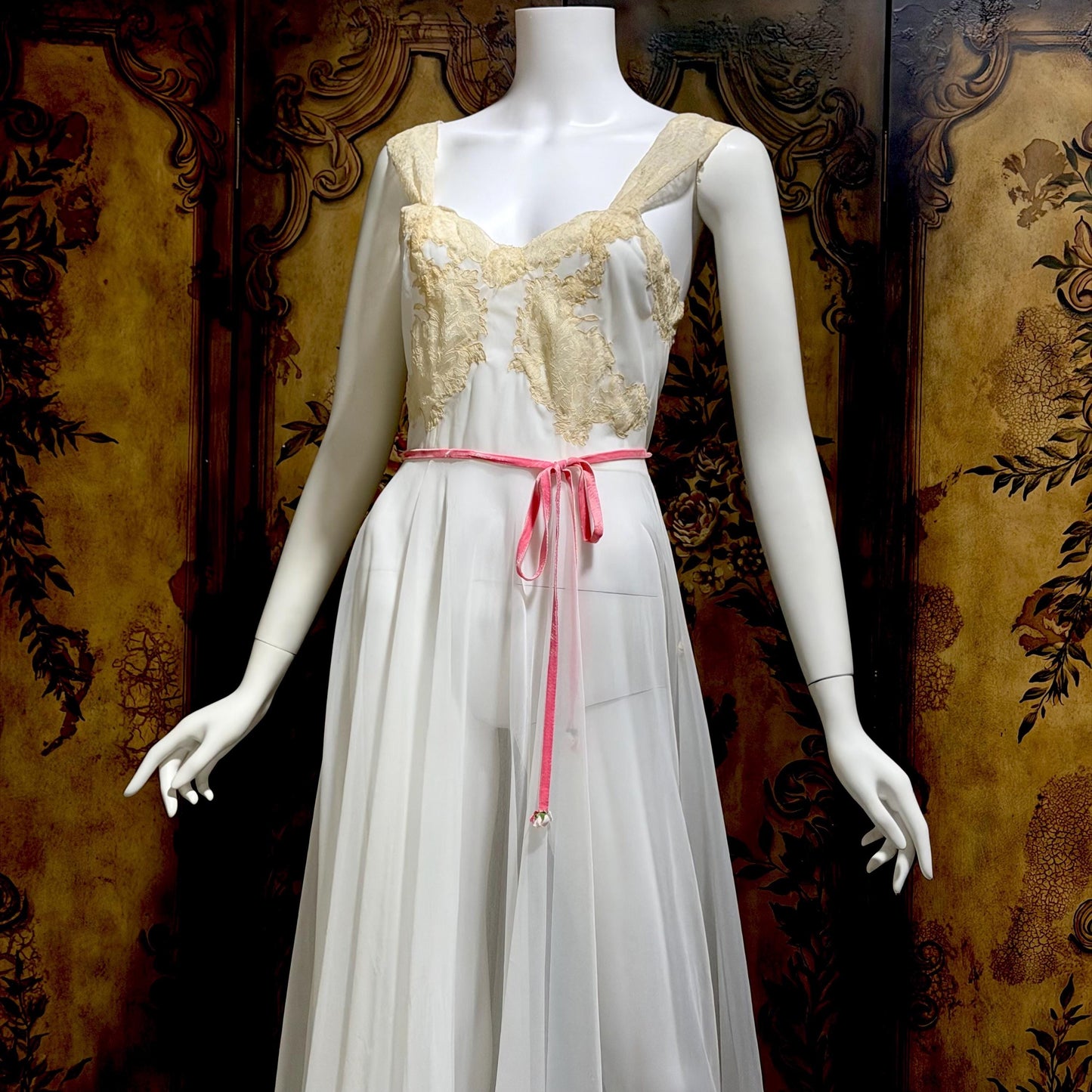 YOLANDE vintage 1940s Peignoir set, White bridal nightgown slip dress and robe