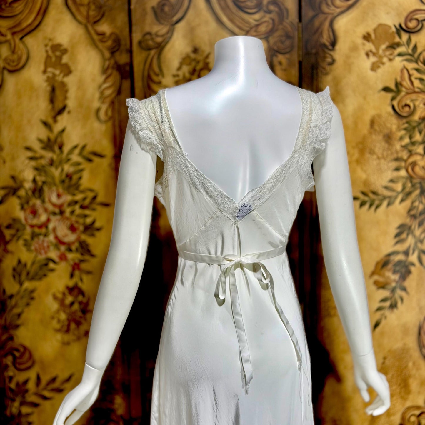 TROUSSEAU vintage 1940s nightgown slip dress, Silky White full length lingerie dress