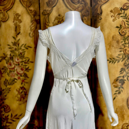 TROUSSEAU vintage 1940s nightgown slip dress, Silky White full length lingerie dress