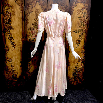 1930s vintage dressing gown robe, Peachy Pink Satin Rose print floral wrap hostess gown