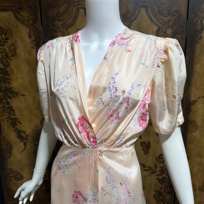 1930s vintage dressing gown robe, Peachy Pink Satin Rose print floral wrap hostess gown