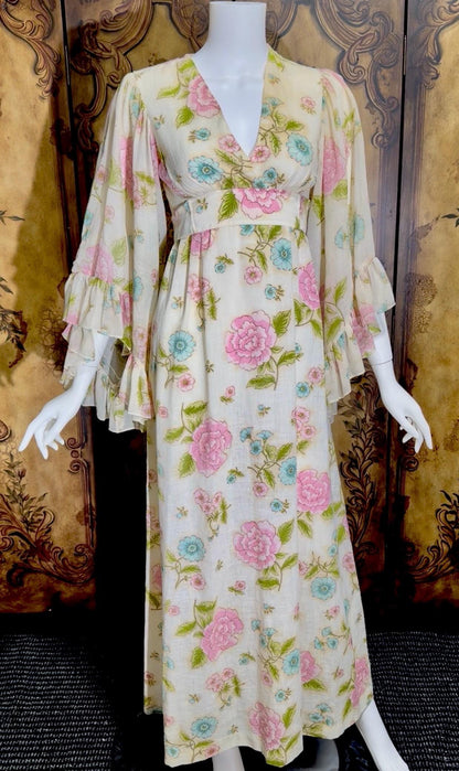 1970s Vintage floral Maxi Dress, Gauzy Angel sleeve Hippie Boho Garden Party dress