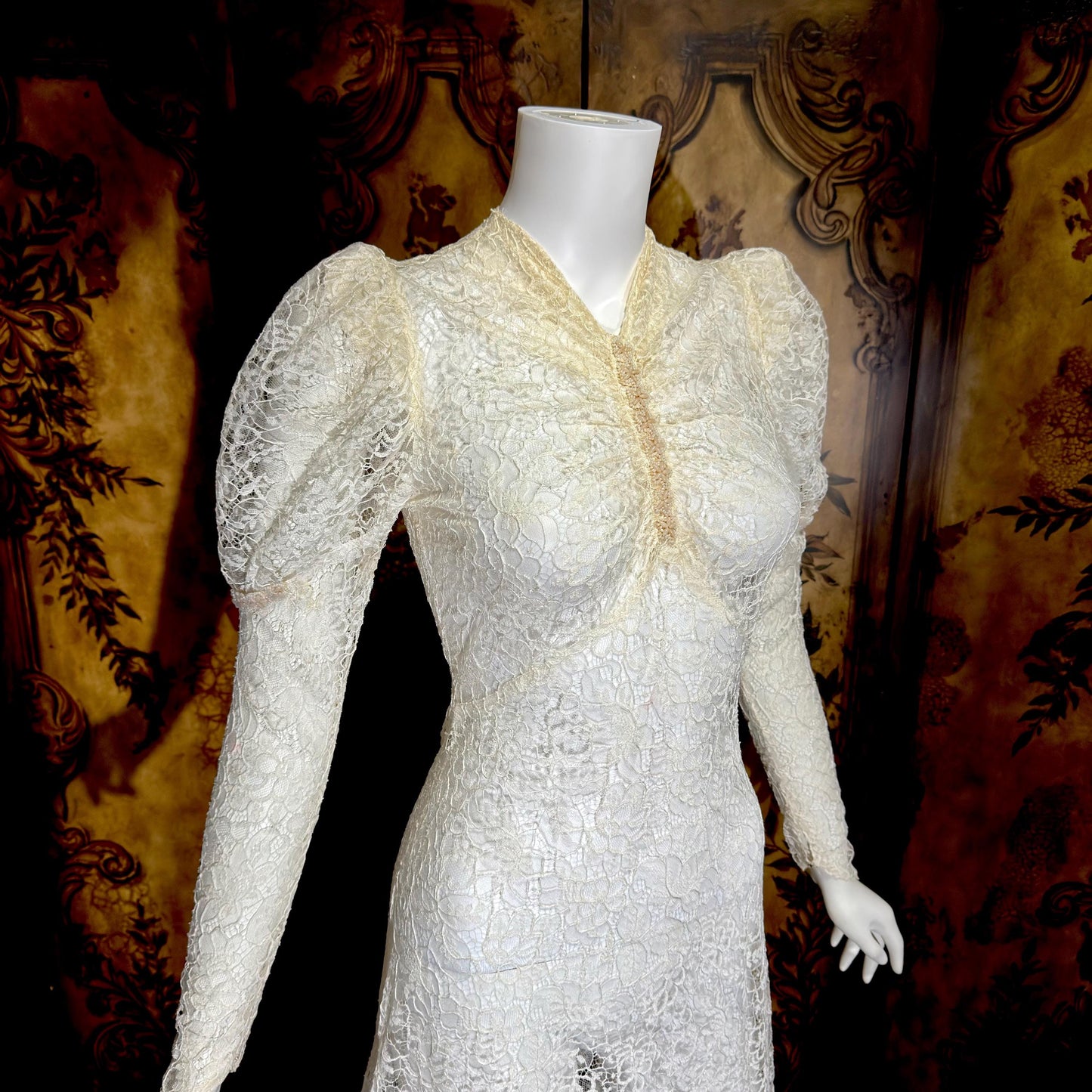 1940s vintage wedding dress, White sheer lace long sleeve sheath gown with train