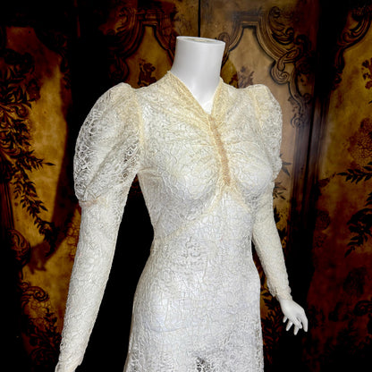 1940s vintage wedding dress, White sheer lace long sleeve sheath gown with train