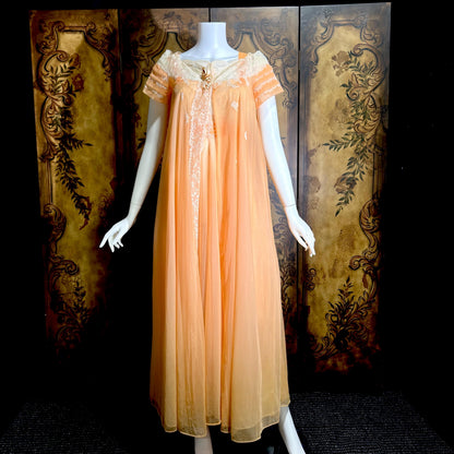 MALOOF Vintage 1950s nightgown robe set, peignoir set, Double layer Peach chiffon lingerie dress