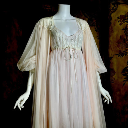 LUCIE ANN Claire Sandra peignoir set, vintage 1960s sassy pink short lingerie gown set
