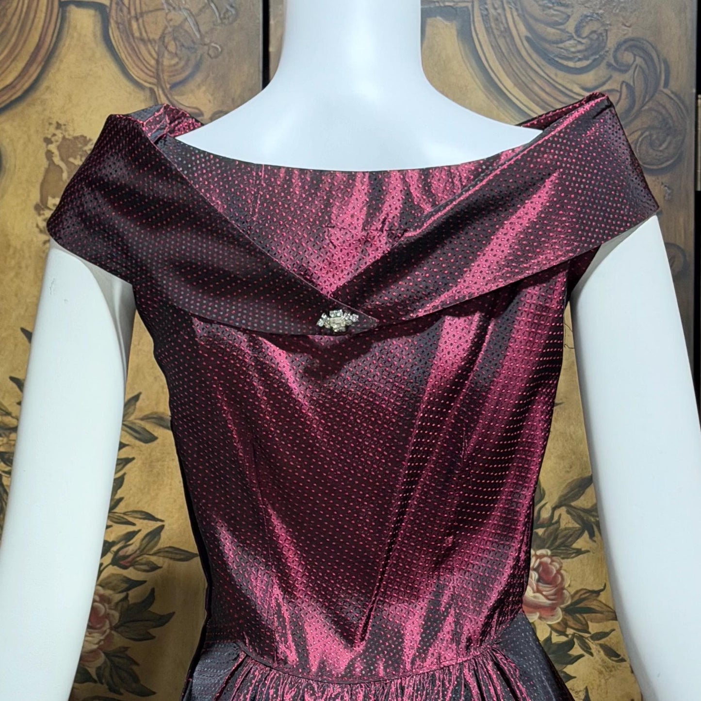 1940s vintage Evening Ball Gown, Deep Burgundy Shiny Satin Full Sweep Formal Dress