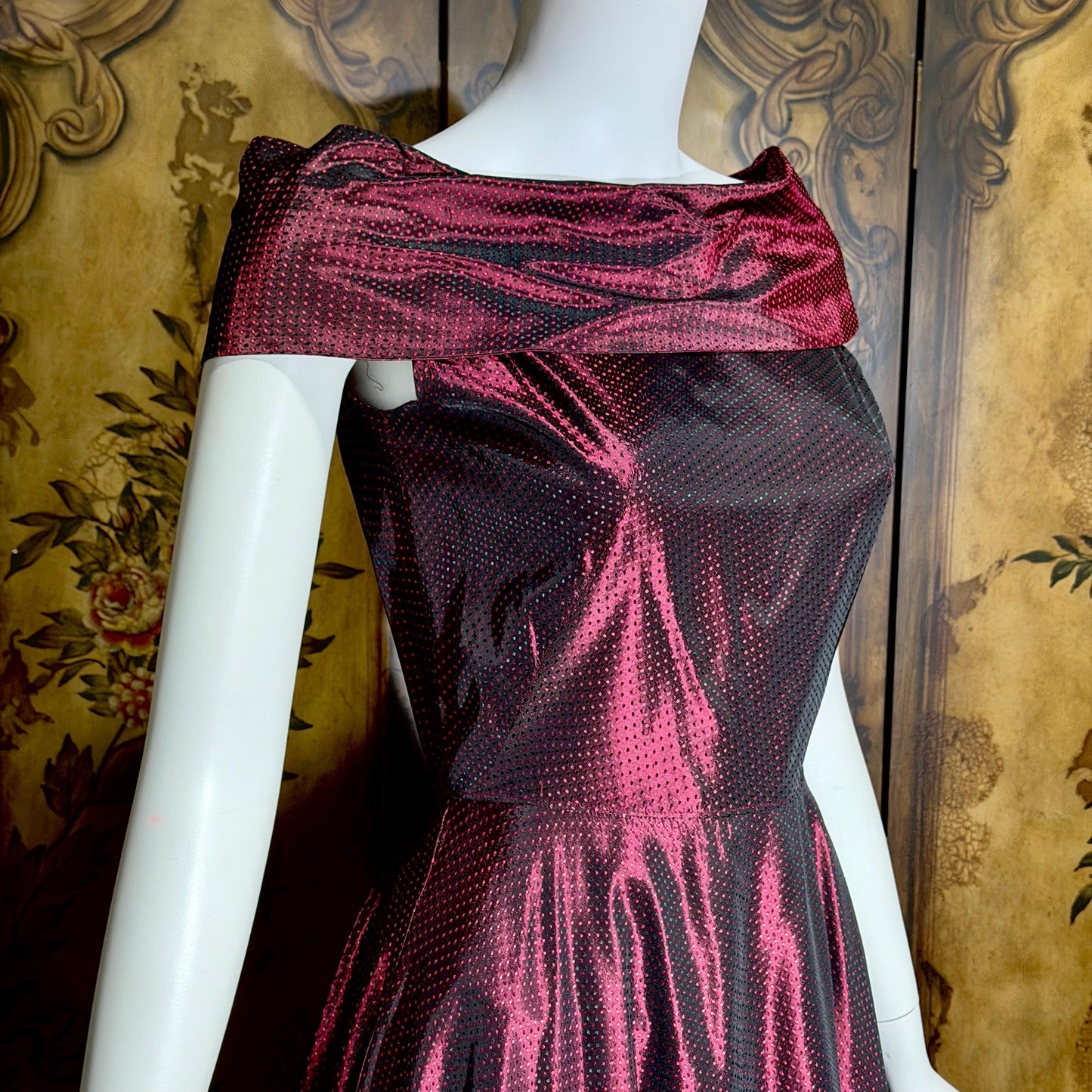 1940s vintage Evening Ball Gown, Deep Burgundy Shiny Satin Full Sweep Formal Dress