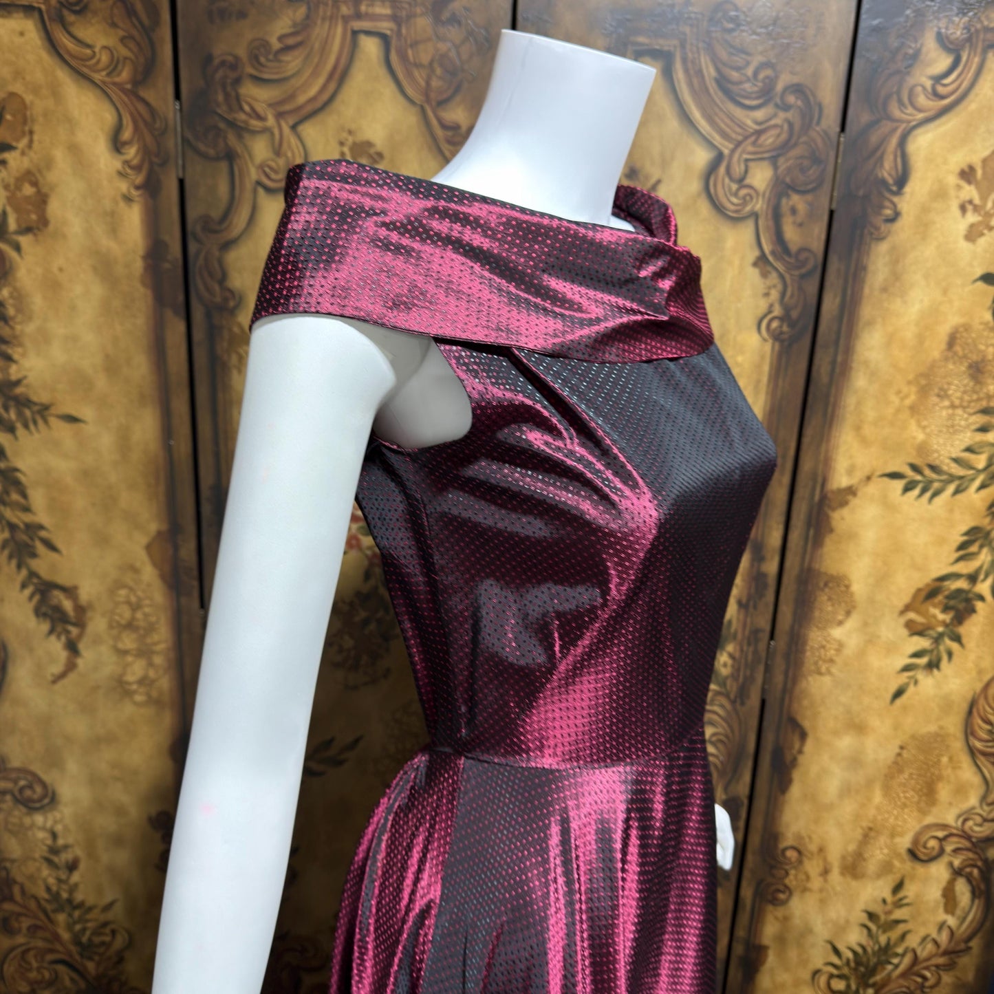 1940s vintage Evening Ball Gown, Deep Burgundy Shiny Satin Full Sweep Formal Dress