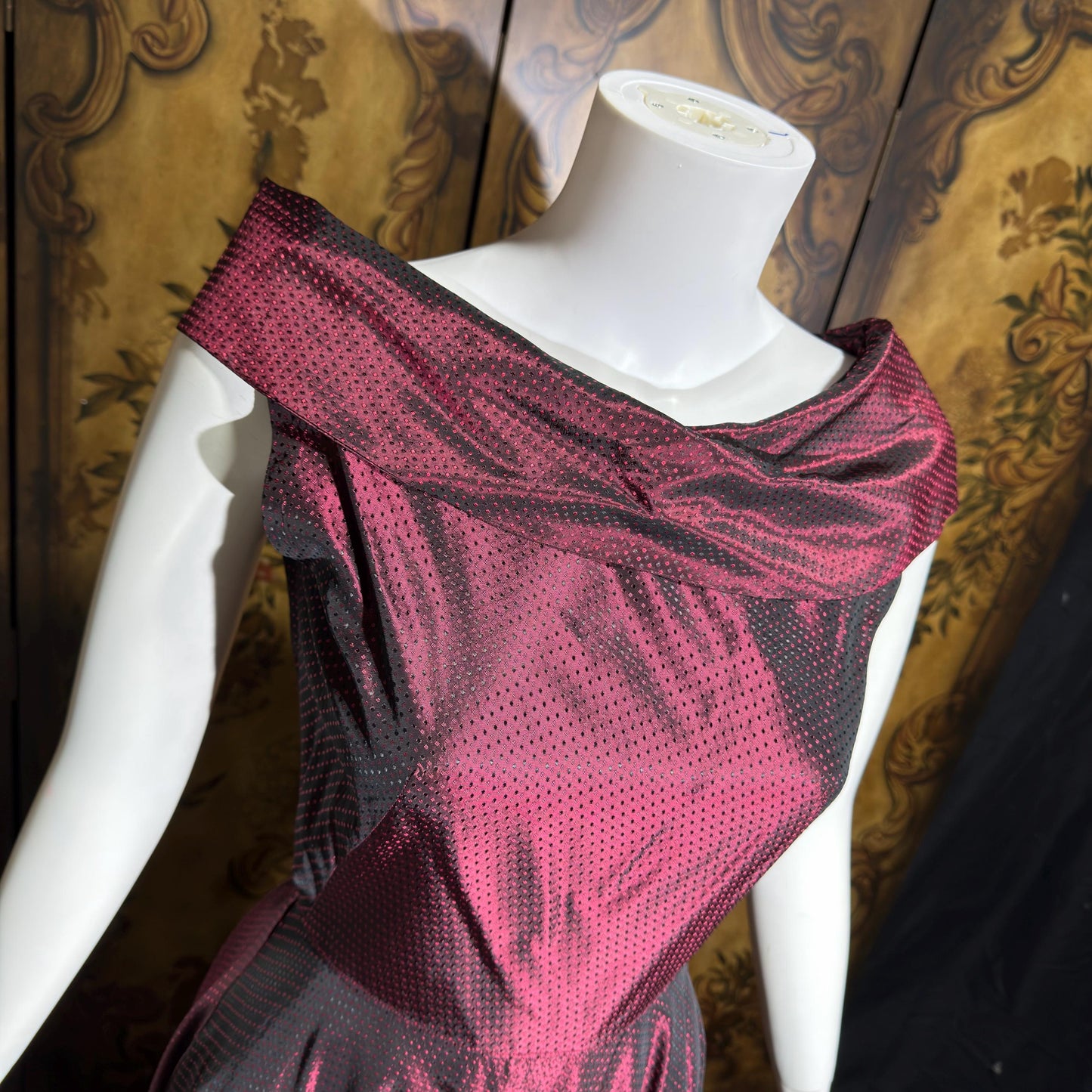 1940s vintage Evening Ball Gown, Deep Burgundy Shiny Satin Full Sweep Formal Dress