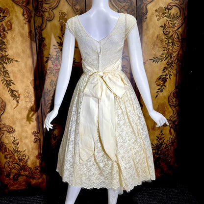 EMMA DOMB vintage 1950s evening prom dress, White Lace Cupcake Party Short Wedding dress