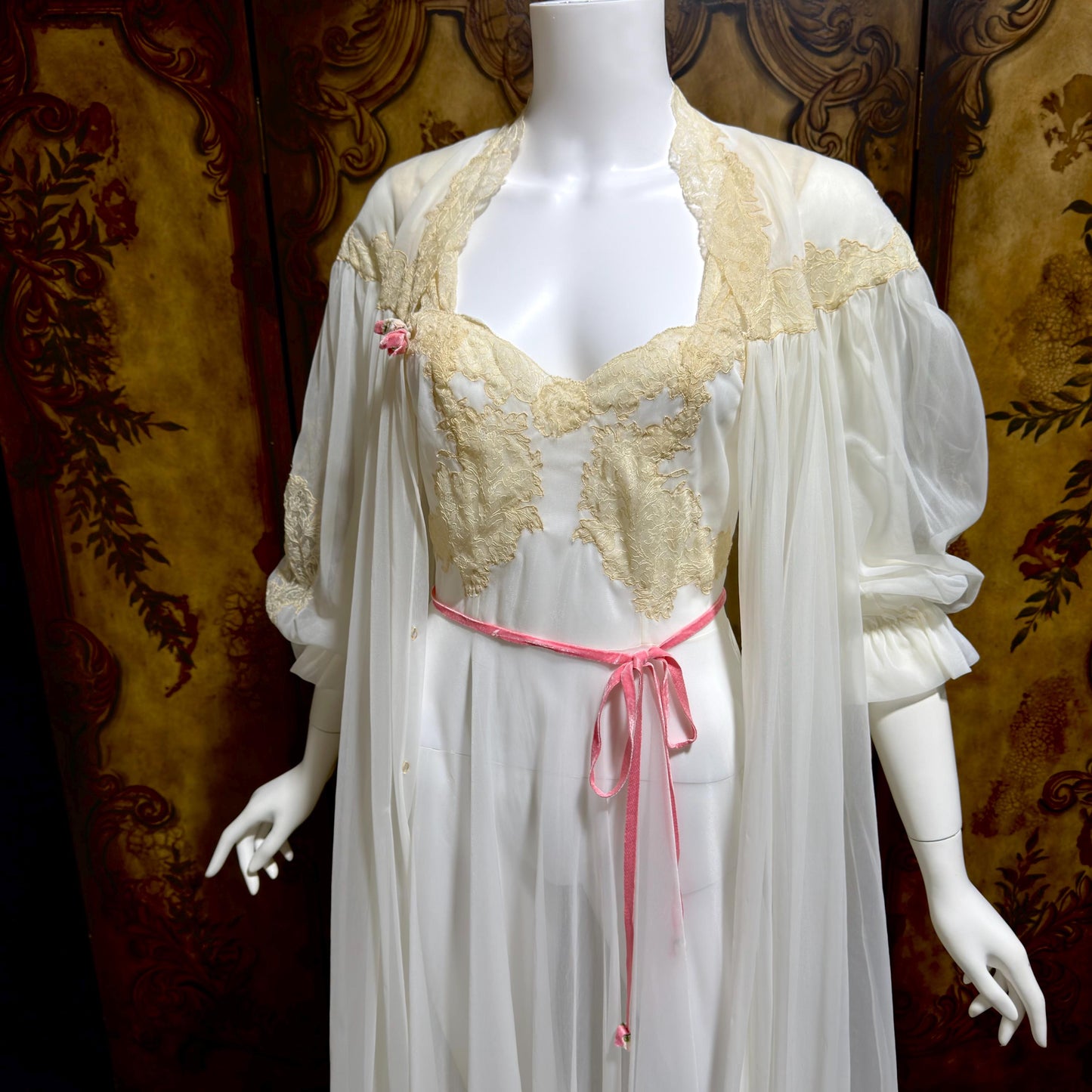 YOLANDE vintage 1940s Peignoir set, White bridal nightgown slip dress and robe