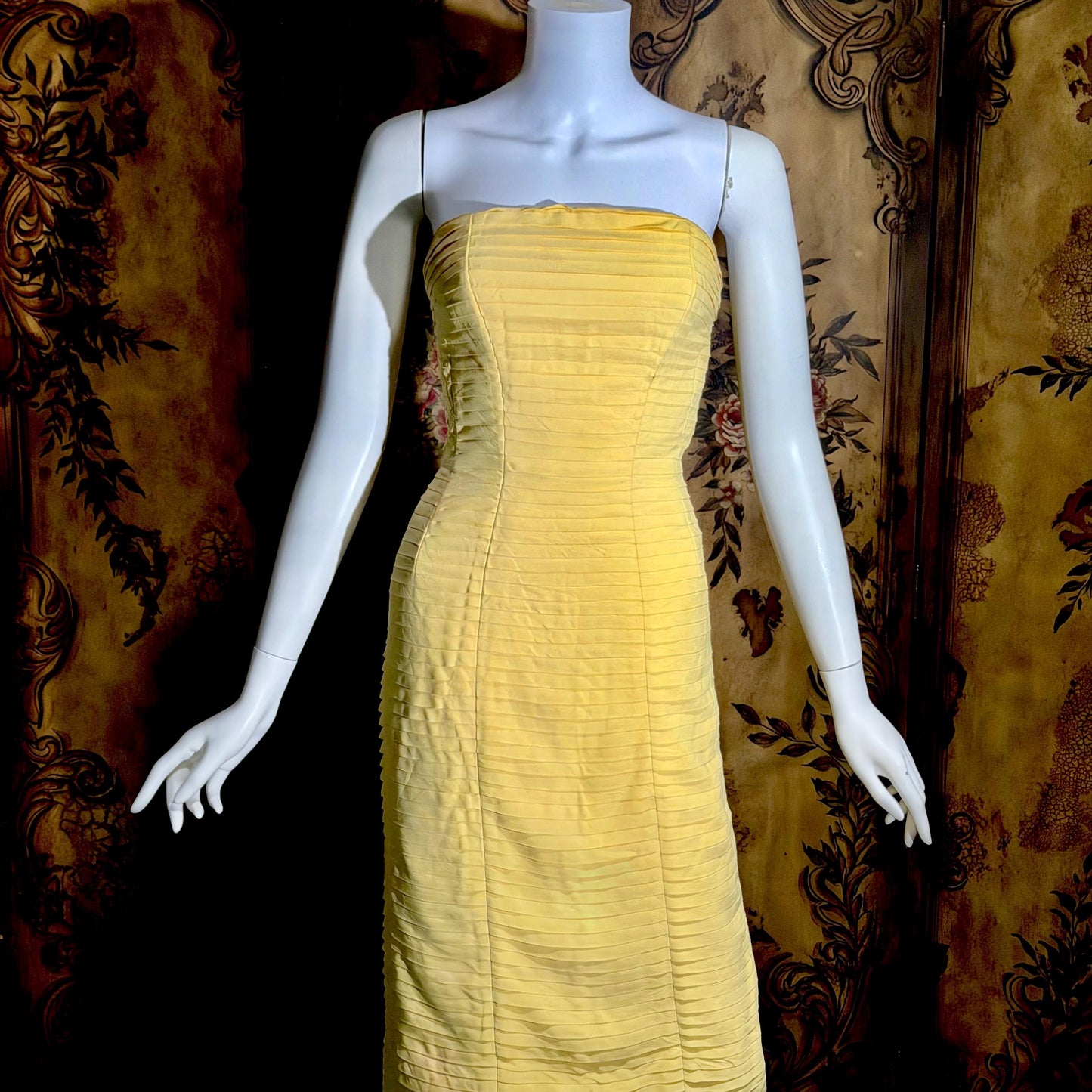SUZY PERETTE Vintage evening dress, 1950s Yellow wiggle cocktail dress